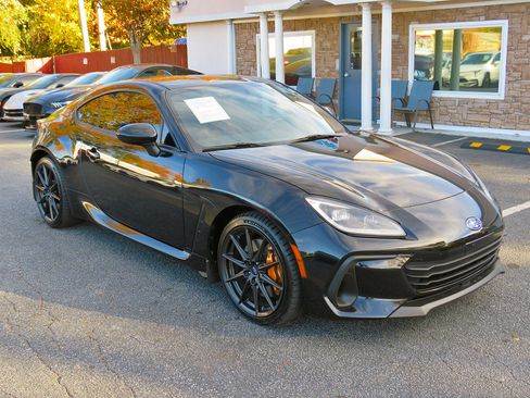 Used 2024 Subaru BRZ tS image 5