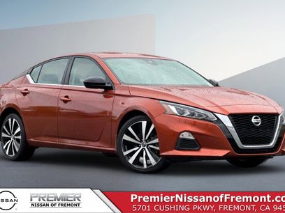 Certified 2022 Nissan Altima 2.5 SR
