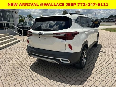Used 2021 Kia Seltos EX AWD/4WD image 7