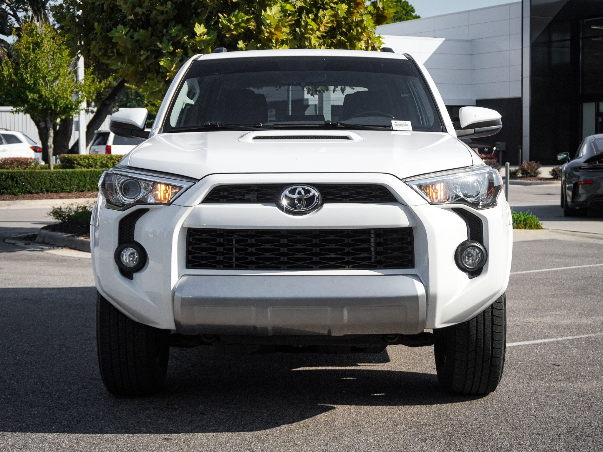 Used 2019 Toyota 4Runner TRD Off-Road AWD/4WD image 3