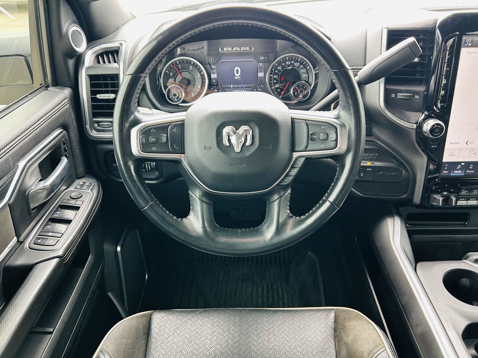 Used 2023 RAM 3500 Laramie AWD/4WD image 17