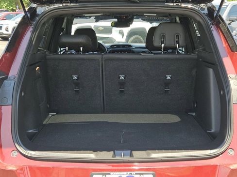 Used 2023 Chevrolet TrailBlazer RS w/ Convenience Package image 9