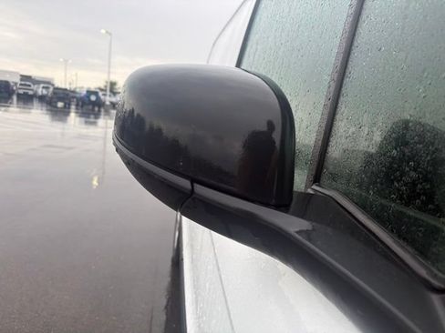 Used 2022 Ford Transit Connect XL FWD image 5