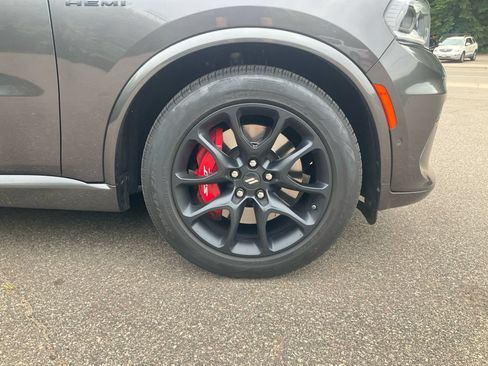 Used 2021 Dodge Durango R/T w/ Tow 'N Go Package AWD/4WD image 16