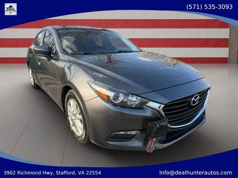 Used 2017 MAZDA MAZDA3 Sport FWD image 3