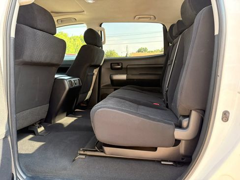Used 2010 Toyota Tundra SR5 AWD/4WD image 14