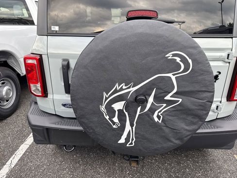 Used 2024 Ford Bronco Black Diamond AWD/4WD image 19
