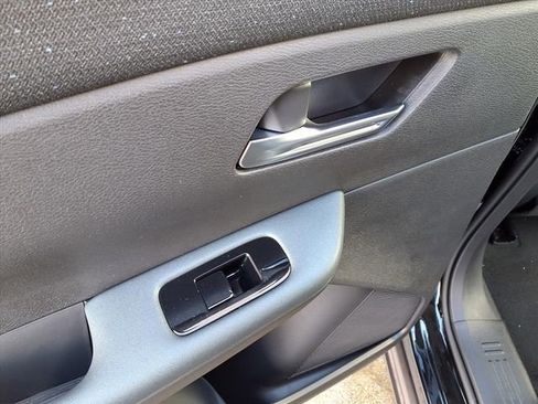 New 2026 Nissan Leaf Platinum+ image 11