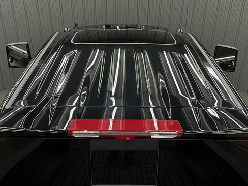 Used 2025 GMC Sierra 3500 Denali w/ Denali Reserve Package image 18