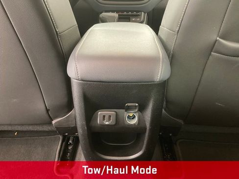 Used 2021 Chevrolet Colorado Z71 image 17