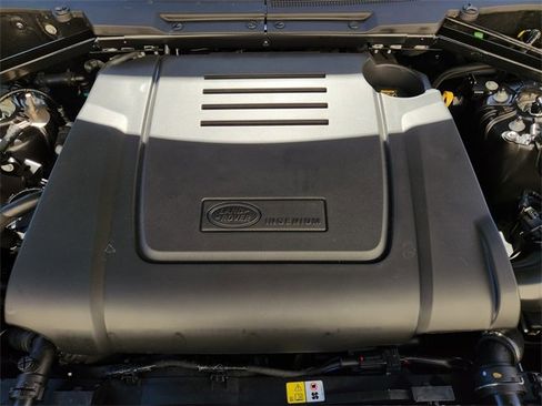 New 2026 Land Rover Defender 110 S image 21