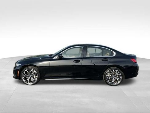 Used 2025 BMW 330i xDrive Sedan w/ Premium Package image 3