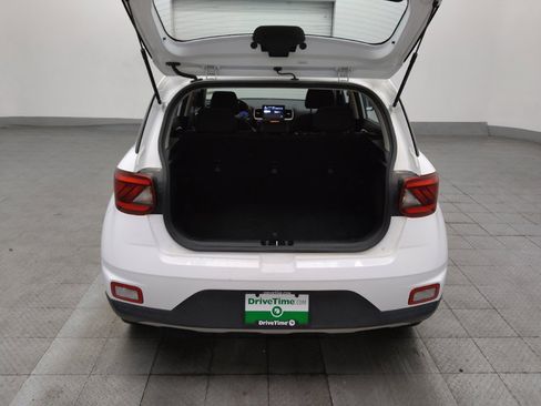 Used 2021 Hyundai Venue SEL FWD image 29