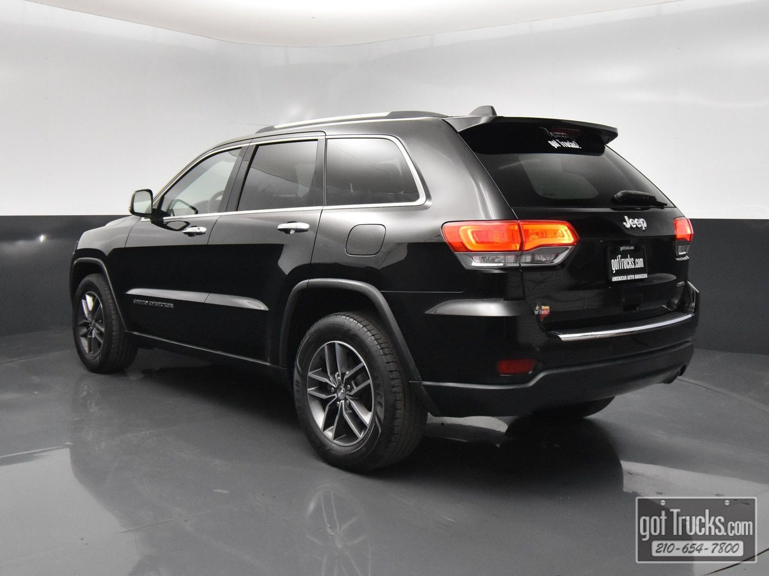 Used 2018 Jeep Grand Cherokee Limited w/ Luxury Group II RWD image 5