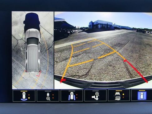 Used 2024 Chevrolet Tahoe Premier image 40