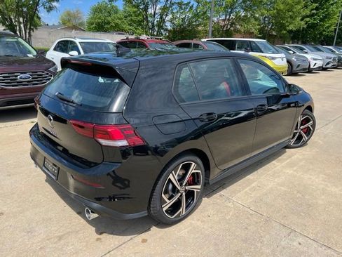 New 2026 Volkswagen GTI SE FWD image 6