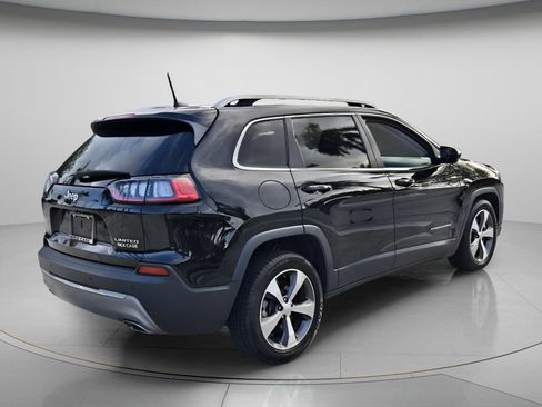 Used 2021 Jeep Cherokee Limited w/ Elite Package FWD image 7