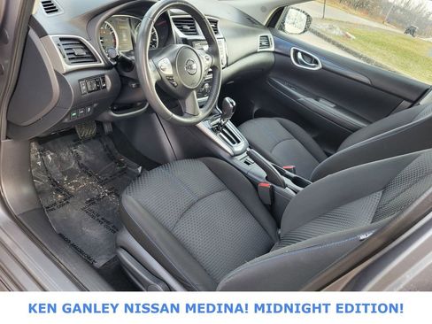 Used 2018 Nissan Sentra SR w/ SR Midnight Edition Package image 25