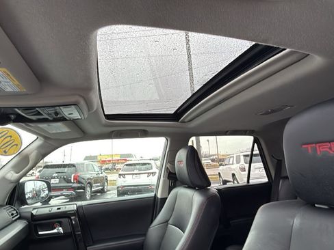 Certified 2020 Toyota 4Runner TRD Off-Road Premium image 28