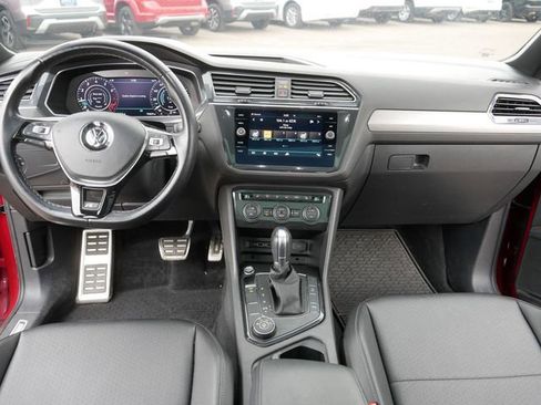Used 2019 Volkswagen Tiguan SEL R-Line image 22