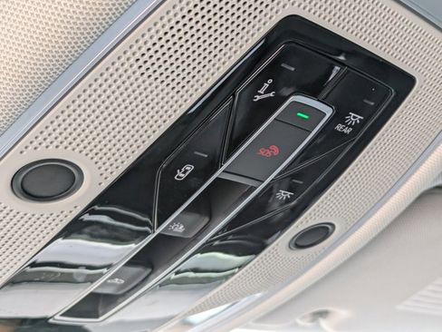 Used 2019 Audi A8 L 3.0T w/ Executive Package image 11