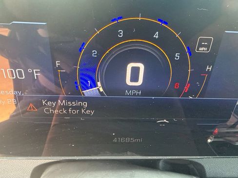 Used 2024 Chevrolet Traverse LT w/ Midnight/Sport Edition FWD image 22