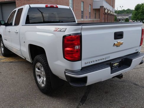 Used 2019 Chevrolet Silverado 1500 LT w/ All Star Edition AWD/4WD image 5