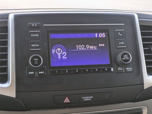 Used 2019 Honda Pilot LX image 21