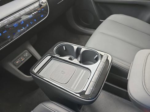 New 2026 Hyundai Ioniq 5 SEL image 25
