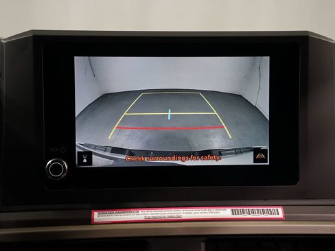 Certified 2024 Toyota Tacoma SR5 image 21