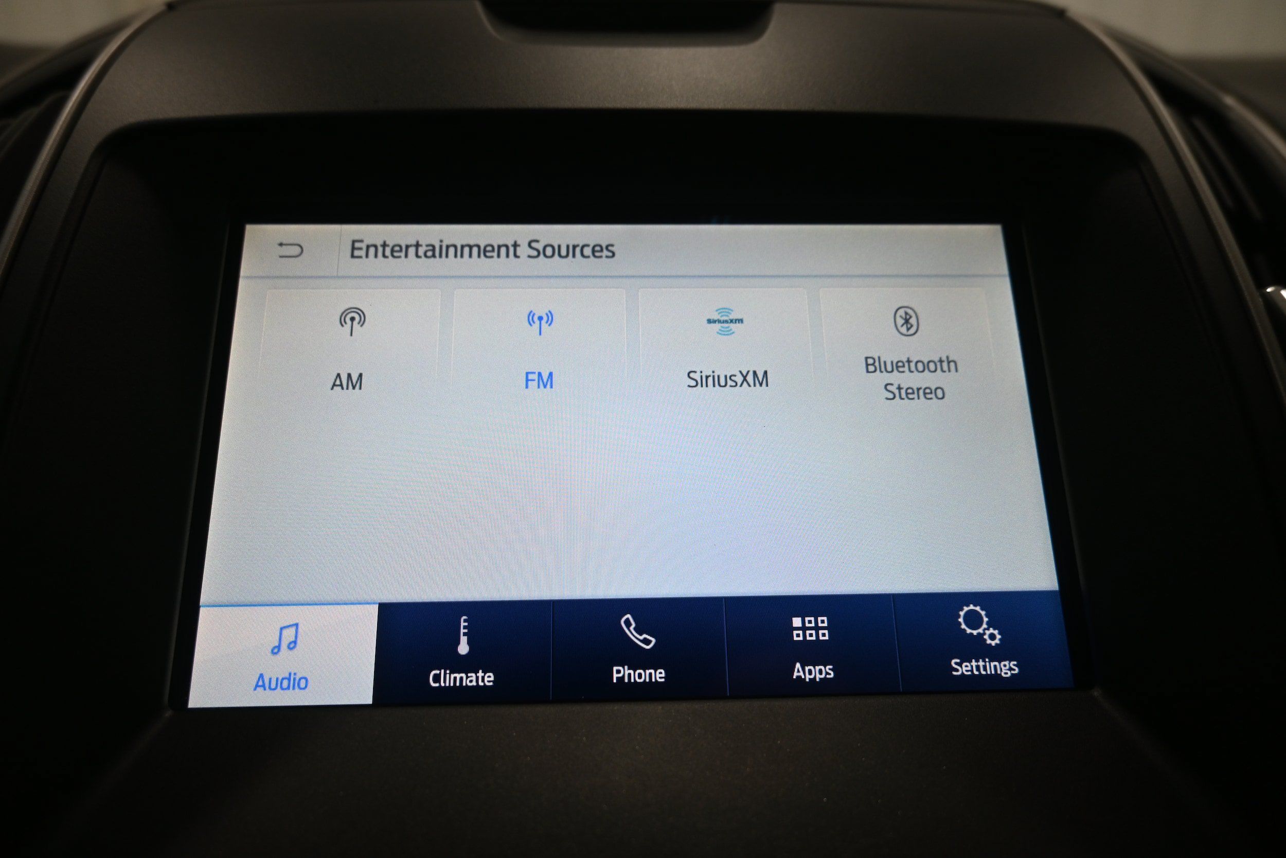 Used 2020 Ford Edge SEL w/ Convenience Package AWD/4WD image 12