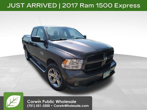 Used 2017 RAM 1500 Express AWD/4WD image 1