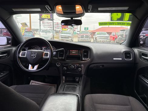 Used 2014 Dodge Charger Police w/ Street Appearance Group image 13
