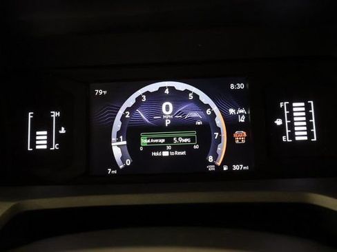 New 2026 Toyota 4Runner SR5 AWD/4WD image 15