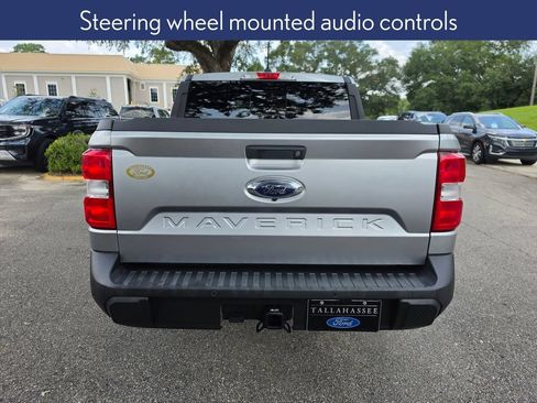 Used 2022 Ford Maverick Lariat w/ Lariat Luxury Package FWD image 3