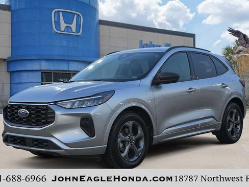 Used 2024 Ford Escape ST-Line image 1