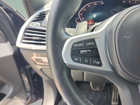 Used 2023 BMW X5 sDrive40i w/ M Sport Package RWD image 13