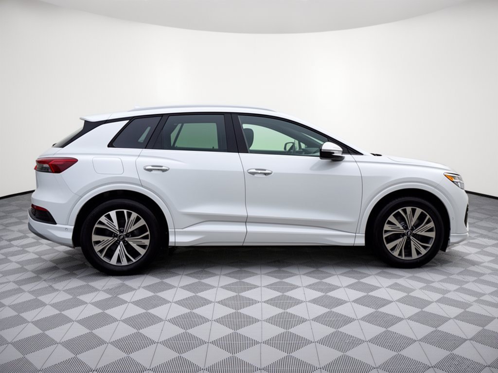 Certified 2023 Audi Q4 e-tron Premium Plus w/ Premium Plus RWD image 8