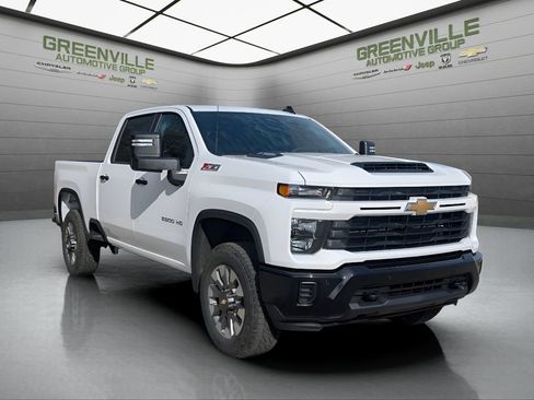 New 2026 Chevrolet Silverado 2500 Custom w/ Custom Value Package AWD/4WD image 11
