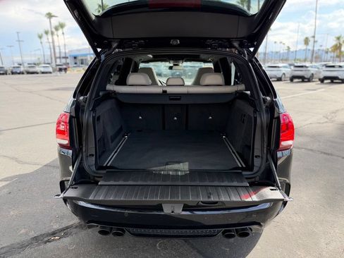 Used 2018 BMW X5 M AWD/4WD image 18