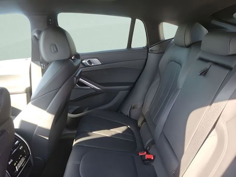 Used 2020 BMW X6 xDrive40i w/ Premium Package image 11