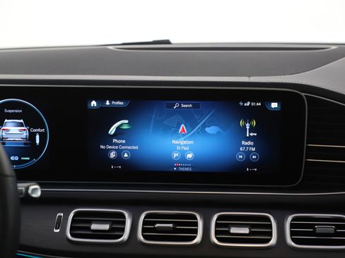 Used 2023 Mercedes-Benz GLS 580 4MATIC image 16