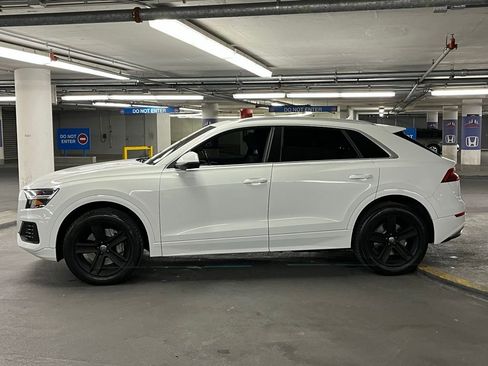 Used 2019 Audi Q8 Premium w/ Convenience Package image 30