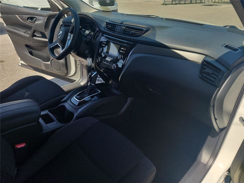 Used 2018 Nissan Rogue Sport S FWD image 23