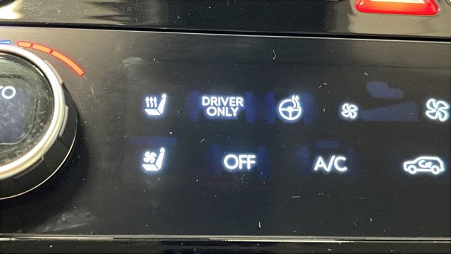 Used 2025 Hyundai Santa Fe Calligraphy AWD/4WD image 27