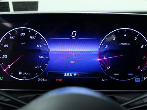 Used 2023 Mercedes-Benz C 300 4MATIC Sedan image 19