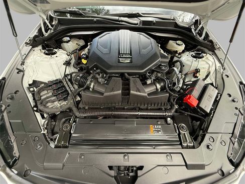 Certified 2024 Cadillac CT5 V w/ Platinum Package image 18