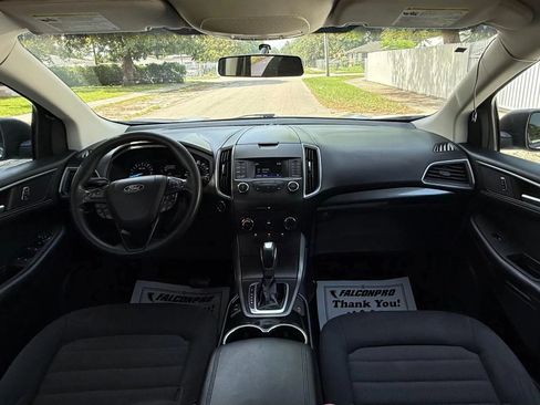 Used 2016 Ford Edge SE FWD image 13