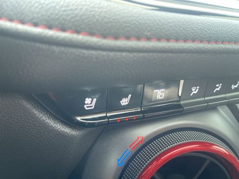 Used 2024 Chevrolet Blazer RS w/ Driver Confidence II Package image 20