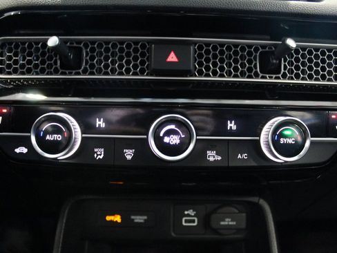 Certified 2023 Honda Civic EX image 29